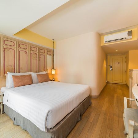 La Petite Salil Sukhumvit 11 Hotel Bangkok Ngoại thất bức ảnh