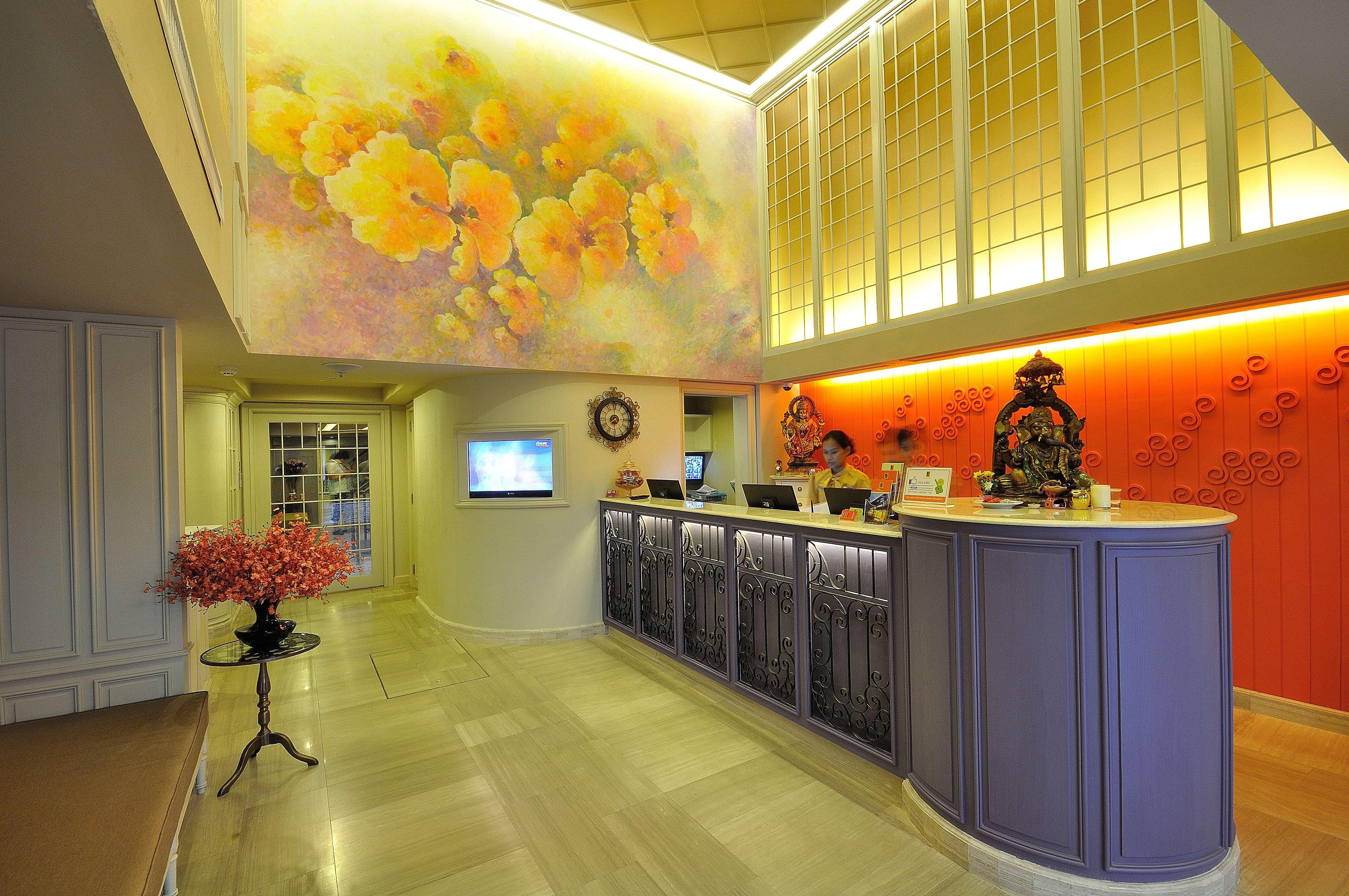 La Petite Salil Sukhumvit 11 Hotel Bangkok Ngoại thất bức ảnh