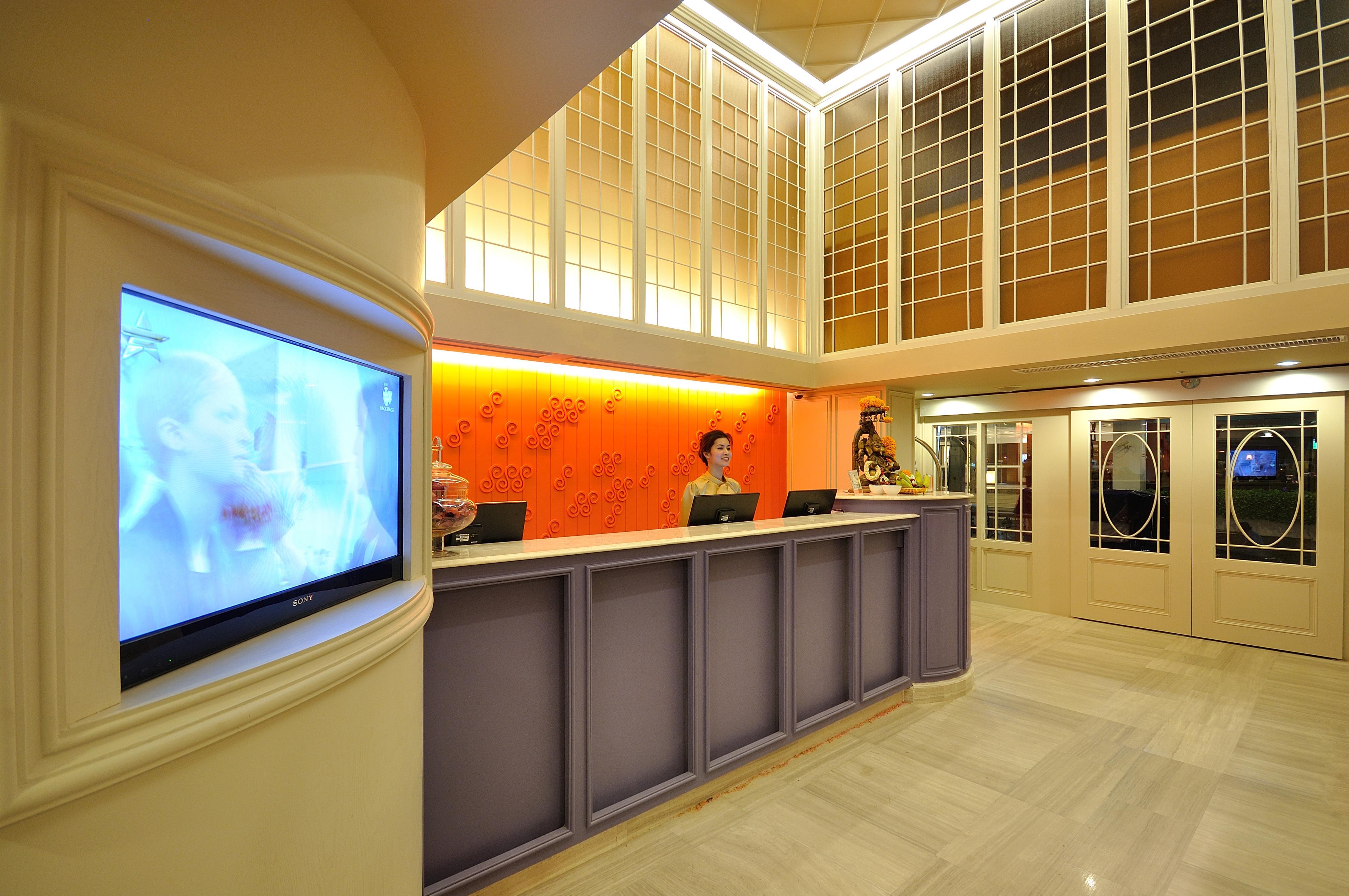 La Petite Salil Sukhumvit 11 Hotel Bangkok Ngoại thất bức ảnh
