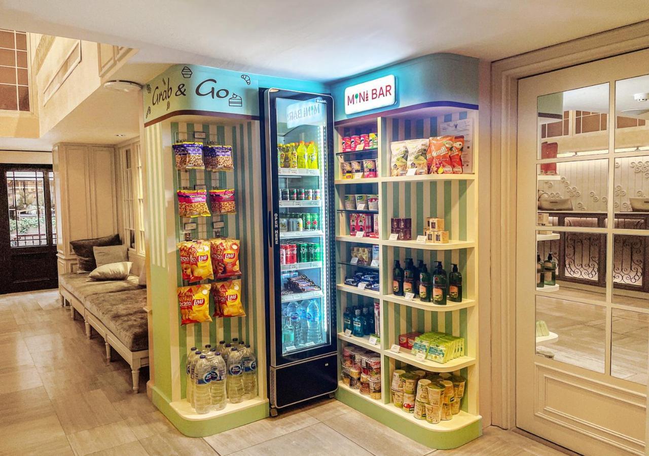 La Petite Salil Sukhumvit 11 Hotel Bangkok Ngoại thất bức ảnh