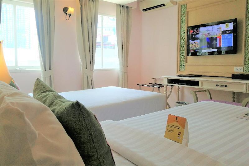 La Petite Salil Sukhumvit 11 Hotel Bangkok Ngoại thất bức ảnh