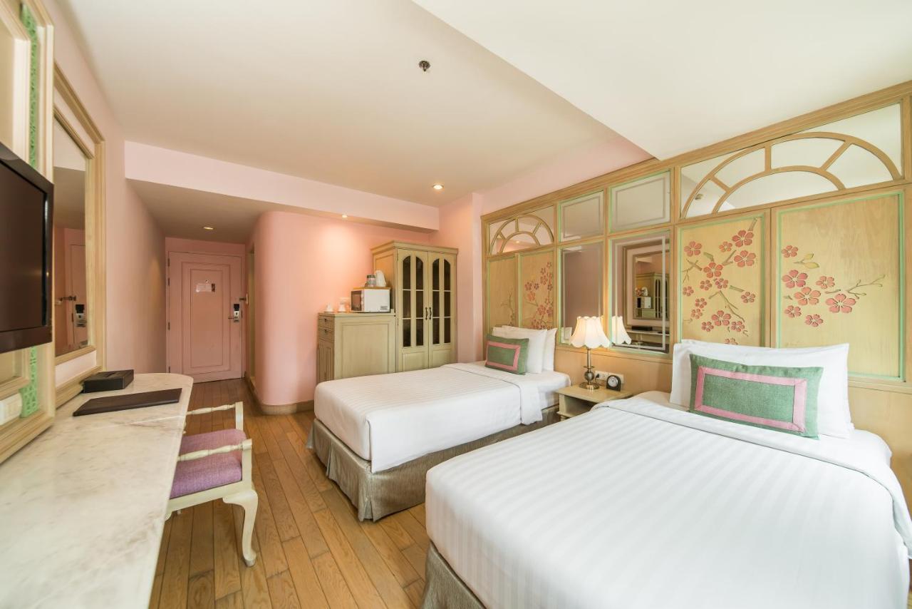 La Petite Salil Sukhumvit 11 Hotel Bangkok Ngoại thất bức ảnh