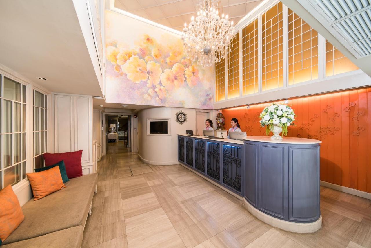 La Petite Salil Sukhumvit 11 Hotel Bangkok Ngoại thất bức ảnh