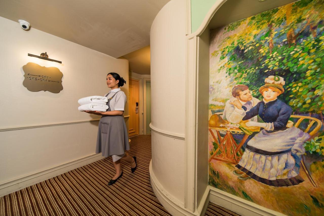 La Petite Salil Sukhumvit 11 Hotel Bangkok Ngoại thất bức ảnh